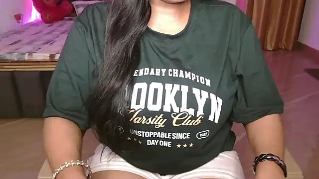 N-Natasha online show from April 2026 04:18:01 PM