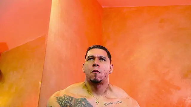 Snapshot of MassimoWalton2 chatting on March 2026 01:51:02 PM MassimoWalton2 online show from March 2026 01:51:02 PM