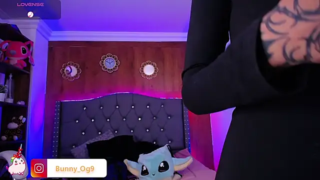 Bunny O online show from January 2025 02:20:01 AM