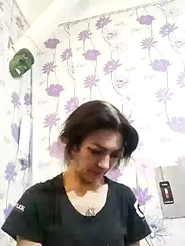 SweetLeila40 online show from February 2025 09:27:02 PM