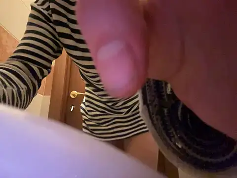 Snapshot of NimFF123 chatting on February 2025 07:02:02 AM NimFF123 online show from February 2025 07:02:02 AM