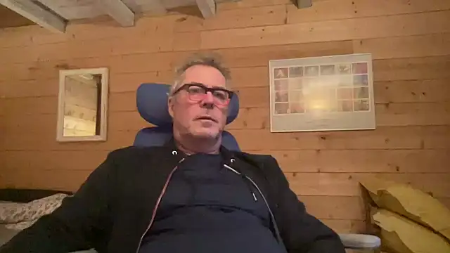 lelohop online show from December 2024 07:06:02 AM