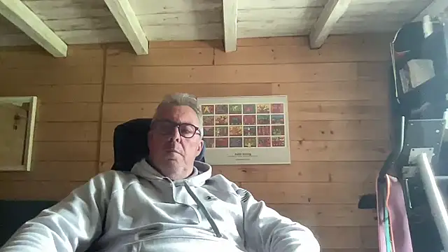lelohop online show from May 2026 11:49:02 AM