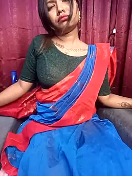 Snapshot of Hot_Urvi chatting on February 2025 12:34:01 PM Hot Urvi online show from February 2025 12:34:01 PM