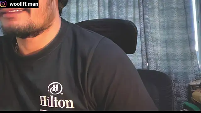 dickpois0n online show from December 2024 09:35:02 AM