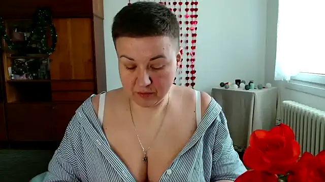 Annet1912 online show from February 2025 10:57:01 AM