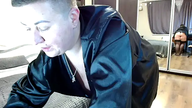 Annet1912 online show from April 2026 07:45:01 PM