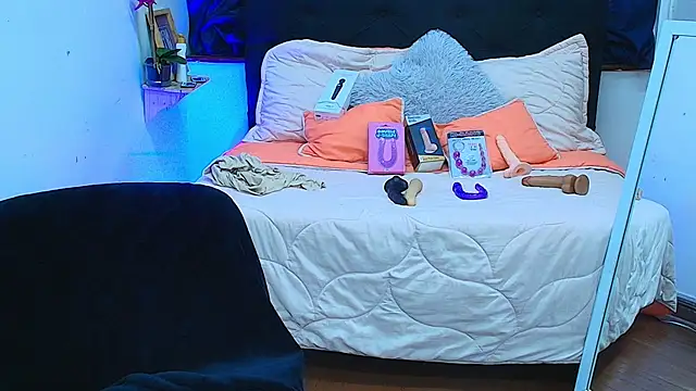 avans 15 online show from February 2025 11:43:02 AM