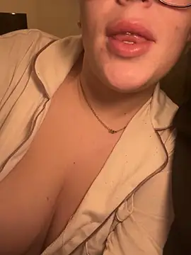 lilylush24 online show from January 2025 10:05:01 PM