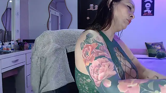 yulieth anamar online show from February 2026 09:32:02 AM