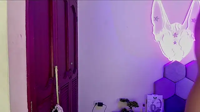 Horny tgn online show from March 2025 09:17:01 PM