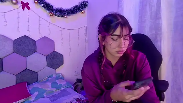 Horny tgn online show from December 2025 07:53:02 PM