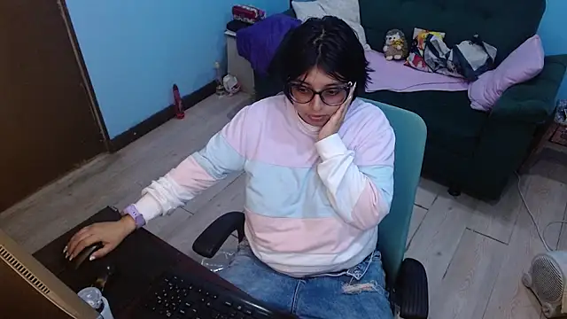 X CHERRY XX online show from July 2026 01:30:02 AM