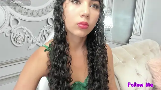 Snapshot of joselyn_sexy_ chatting on January 2025 09:41:02 PM joselyn sexy online show from January 2025 09:41:02 PM