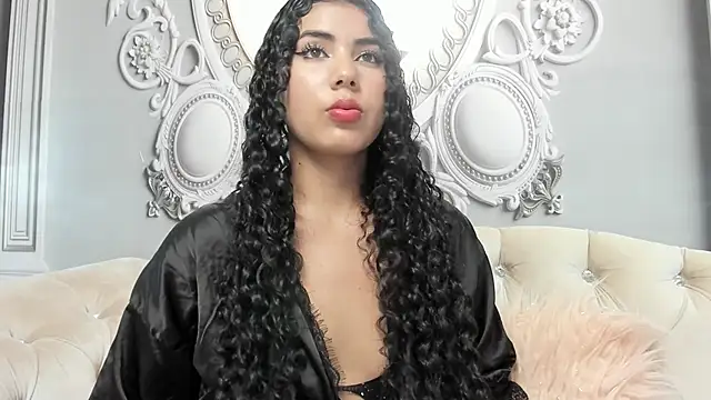 Snapshot of joselyn_sexy_ chatting on January 2025 12:51:02 AM joselyn sexy online show from January 2025 12:51:02 AM