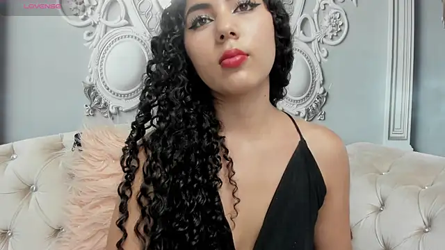 Snapshot of joselyn_sexy_ chatting on February 2025 05:38:02 PM joselyn sexy online show from February 2025 05:38:02 PM