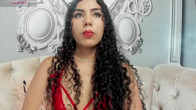 Snapshot of joselyn_sexy_ chatting on February 2025 10:42:01 PM joselyn sexy online show from February 2025 10:42:01 PM