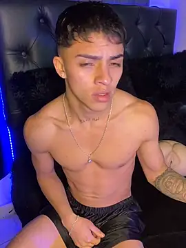 James1lee  online show from January 2025 03:43:02 AM