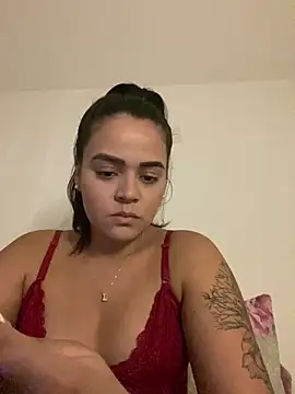 Snapshot of rebeccaareys chatting on December 2024 11:19:02 PM rebeccaareys online show from December 2024 11:19:02 PM