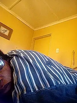 bustybillies online show from July 2026 05:00:01 AM