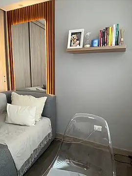 FridaKlein online show from March 2025 09:24:01 PM