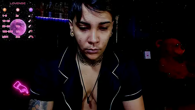 ZhoeStrong online show from March 2025 12:20:01 PM