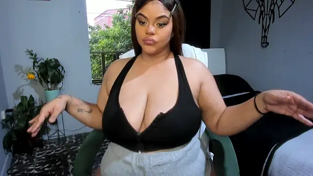 Snapshot of cattleya_campbell chatting on October 2025 10:38:01 PM cattleya campbell online show from October 2025 10:38:01 PM