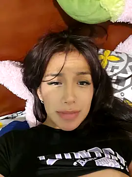 Snapshot of Lau1127 chatting on September 2025 02:27:01 AM Lau1127 online show from September 2025 02:27:01 AM