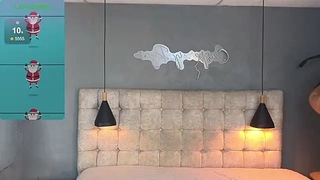 Laia and Aloby online show from December 2025 10:08:02 PM