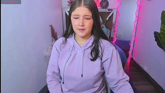 Krysstal tay online show from December 2024 12:23:02 PM