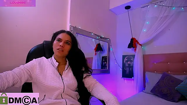 natasha  jackson online show from January 2025 03:21:01 PM