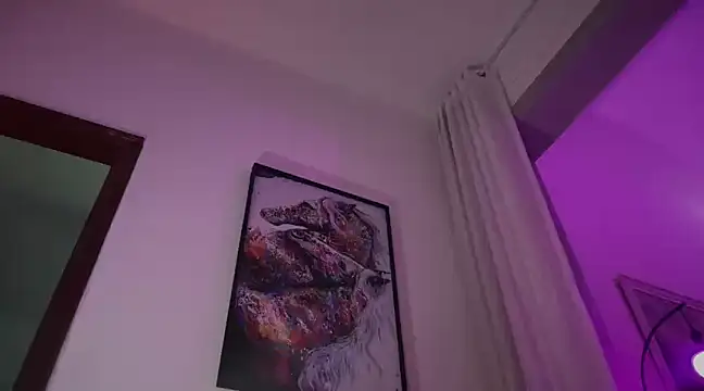 Snapshot of mistresslaviniabr chatting on February 2025 06:05:01 PM mistresslaviniabr online show from February 2025 06:05:01 PM