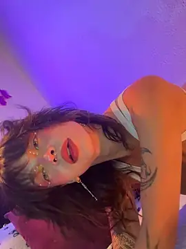 Kitty arts online show from October 2025 05:35:01 PM