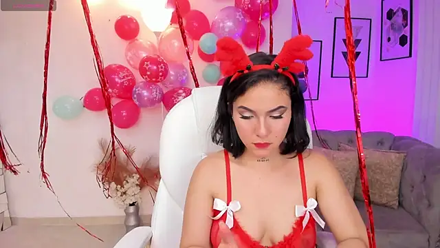 Snapshot of kendaall_jenner_ chatting on December 2024 04:03:02 AM kendaall jenner online show from December 2024 04:03:02 AM