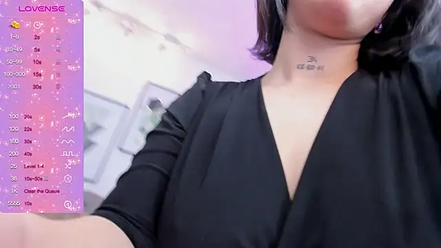 Snapshot of kendaall_jenner_ chatting on December 2024 03:49:02 AM kendaall jenner online show from December 2024 03:49:02 AM