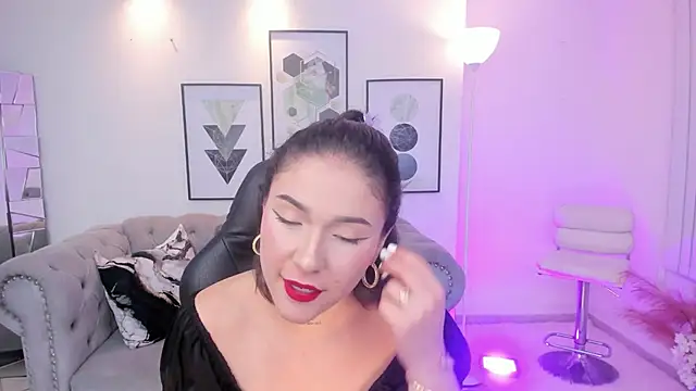 Snapshot of kendaall_jenner_ chatting on January 2025 05:09:01 AM kendaall jenner online show from January 2025 05:09:01 AM