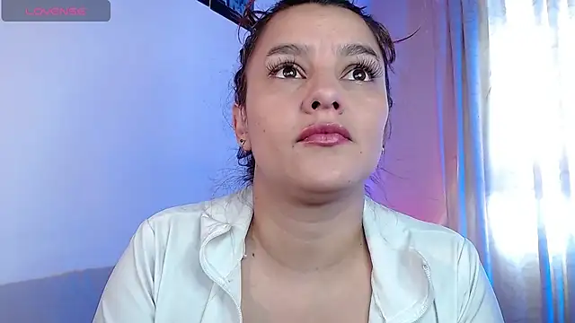 Lu perez online show from January 2025 03:31:02 PM