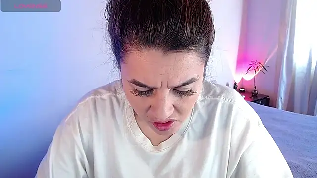 Lu perez online show from January 2025 03:18:01 PM