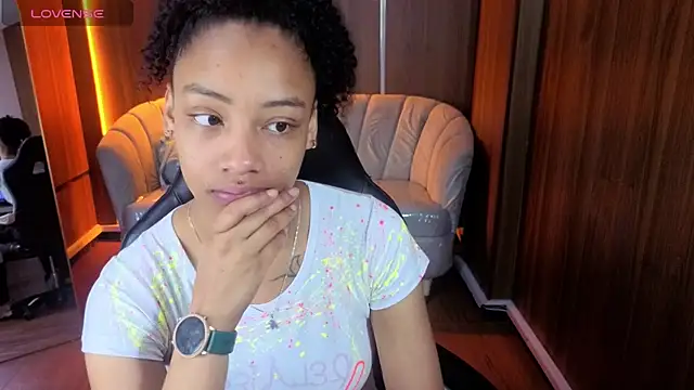 Violeth b online show from January 2026 12:52:01 PM