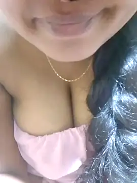 Snapshot of Diwya69 chatting on October 2025 03:18:01 AM Diwya69 online show from October 2025 03:18:01 AM