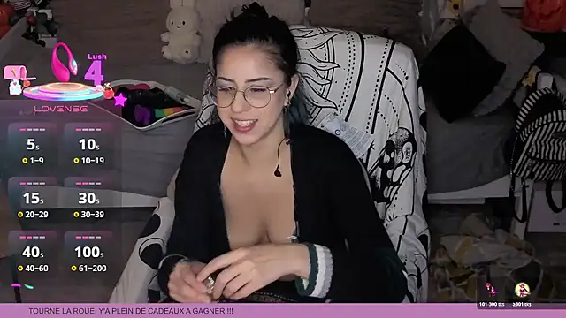 LisandreLaVenale online show from November 2025 09:37:01 PM