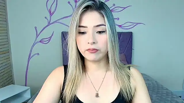 Snapshot of DahliaMoore chatting on February 2025 07:42:01 PM DahliaMoore online show from February 2025 07:42:01 PM