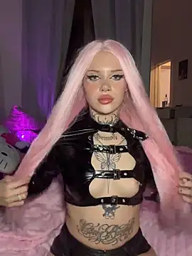 Snapshot of Julamayana chatting on October 2025 08:49:02 PM Julamayana online show from October 2025 08:49:02 PM