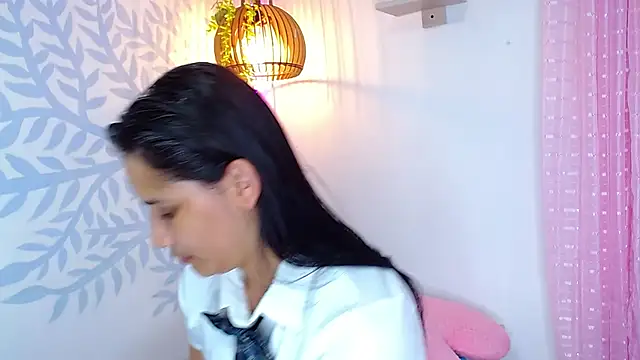 Alison Wiley online show from April 2026 06:43:02 AM