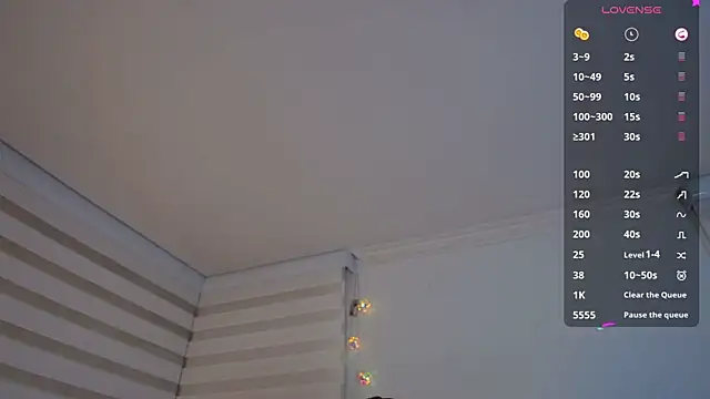 venusleroy  online show from December 2025 01:01:02 AM