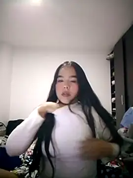 SweetFortuner online show from November 2025 02:11:02 AM