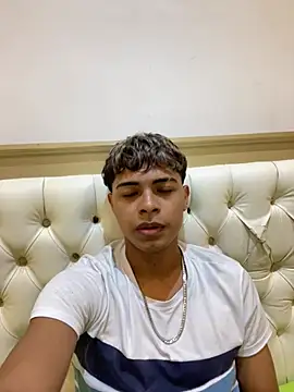 dafnezahiraa  online show from December 2024 12:29:01 AM