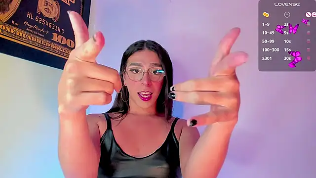 Snapshot of Crystal_channel1 chatting on December 2024 03:47:02 AM Crystal channel1 online show from December 2024 03:47:02 AM