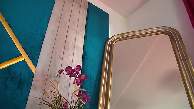 Foxxxy MILF online show from June 2026 03:57:01 AM