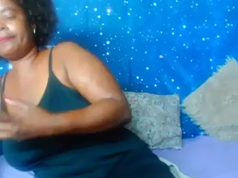 2Sweetysmile online show from January 2025 07:35:01 PM